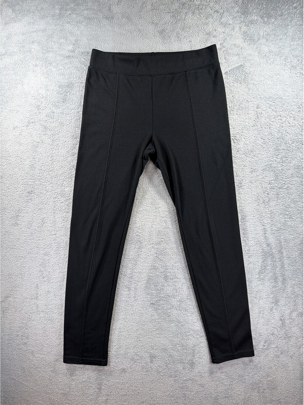 Black Women's Leggings with Front Seam Detail